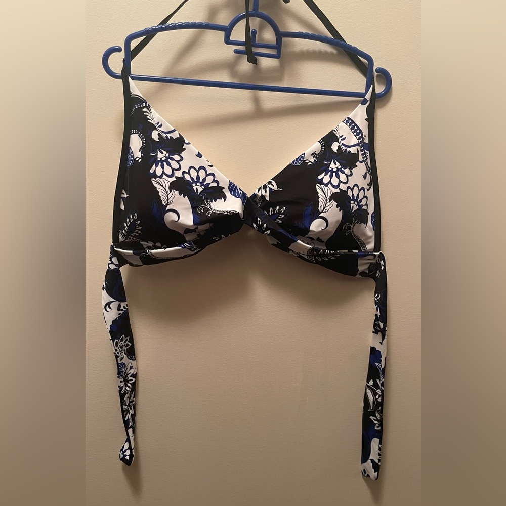 la Vie en Rose - NEW Paisley Criss-cross Triangle Bikini top & high cut bottoms - Picture 4 of 10